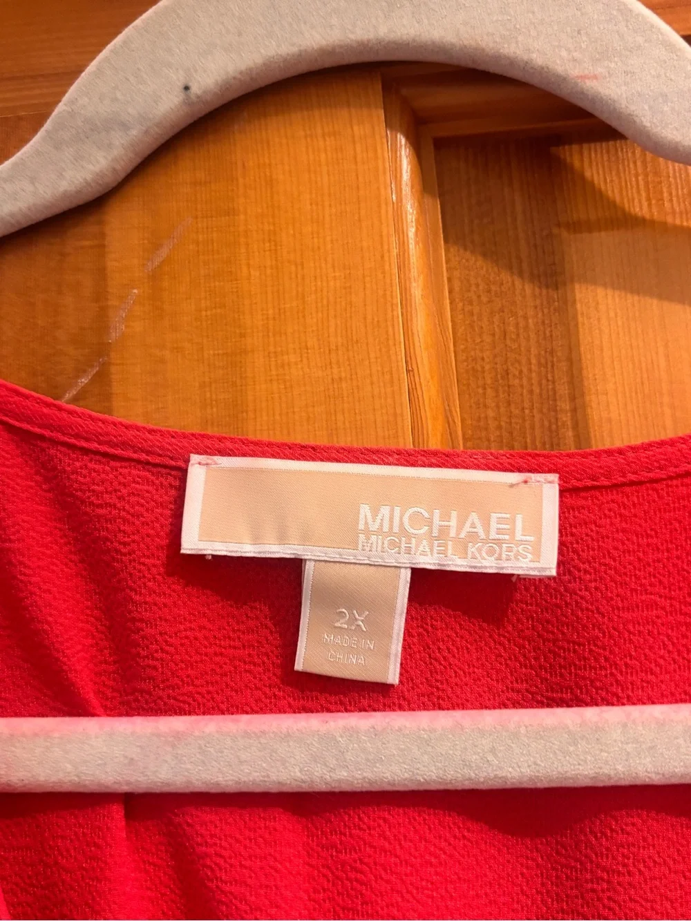 Flattering V-Neck High-Low Michael Kors Dress in Vibrant Coral Pink Like New!
